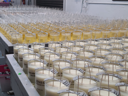 Step-by-Step Guide: How To Mix Soy and Beeswax Safely